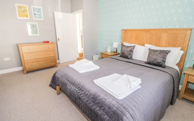 Peewit Cottage