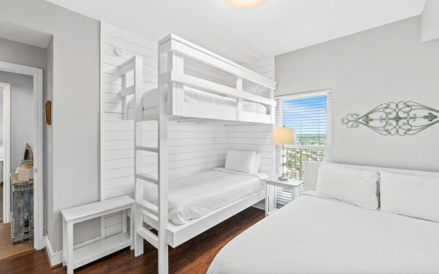 Majestic Beach Towers 1-1510