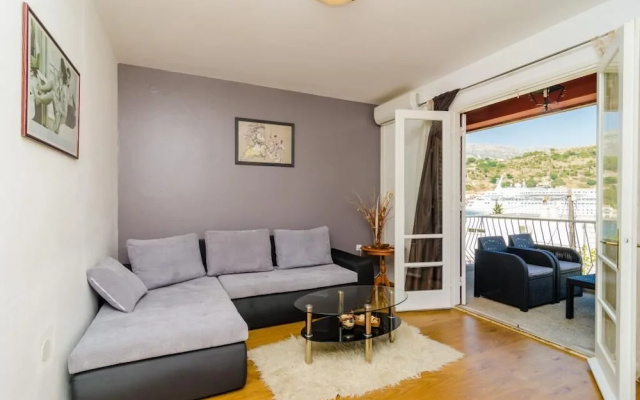 Apartment Bava