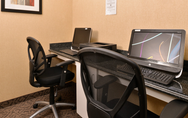 Holiday Inn New London - Mystic Area by IHG