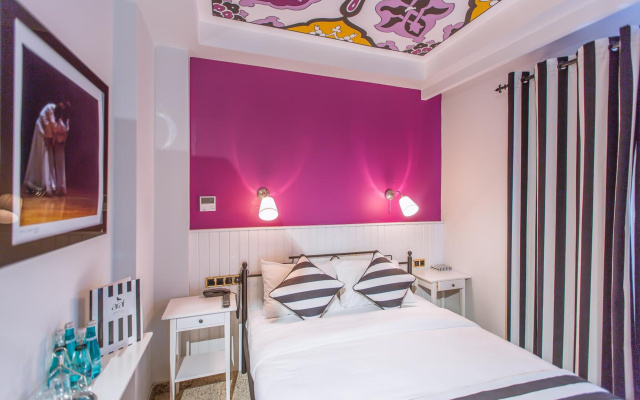 Araf Hotel