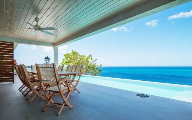 Laluna Villas