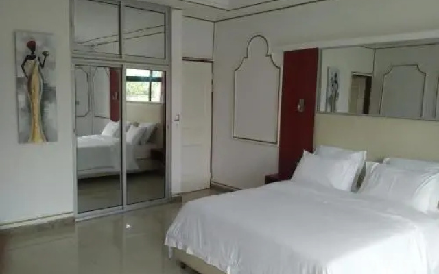 Emergence Appartement Hotel