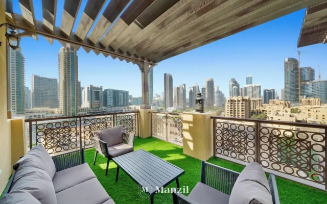 Manzil -2BR Penthouse w full Burj View in Downtown