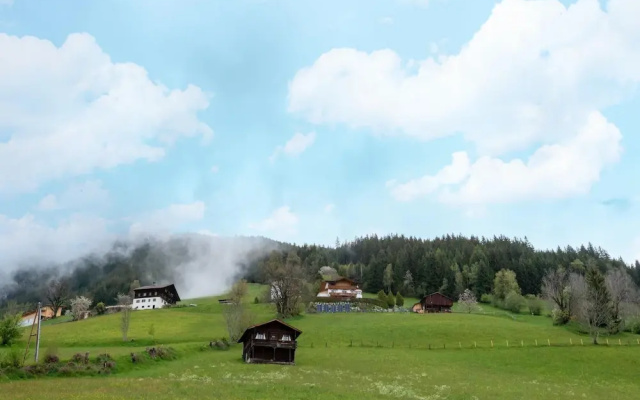 Chalet in Gattererberg Near Ski Slopes