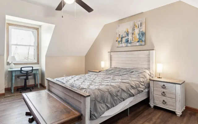 Lakelife At Somerset 4 Bedroom Home