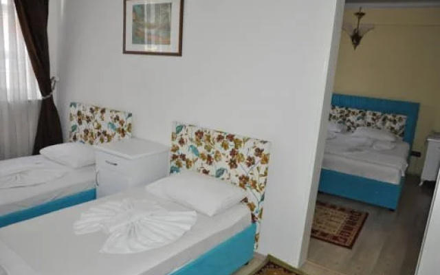 Esman Hotel