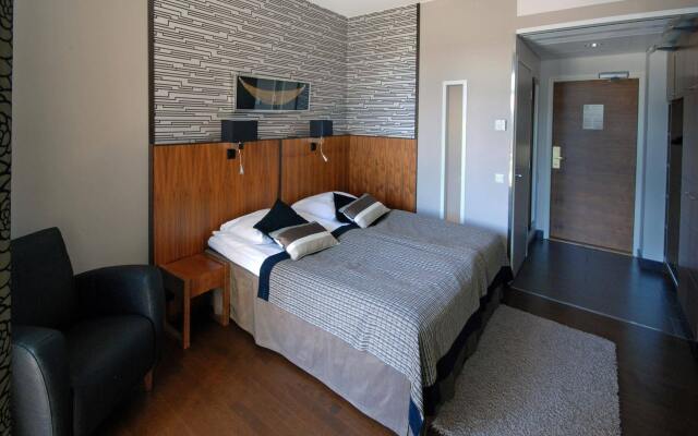 Отель Imatran Kylpylä Spa Apartments Финляндия, Иматра - 1 отзыв об отеле, цены и фото номеров - забронировать отель Imatran Kylpylä Spa Apartments онлайн комната для гостей