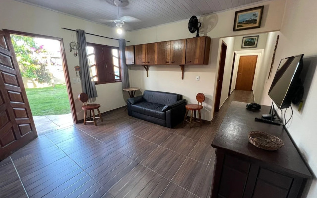 Casa Aconchegante 5 Min Praia com Churrasqueira