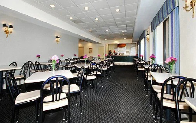 Quality Inn Executive Center - Greenville