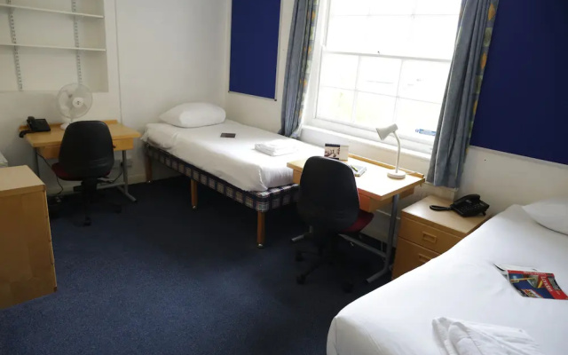 Pembridge Court Hotel