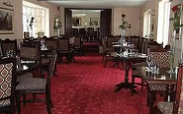 The Kings Lodge Hotel