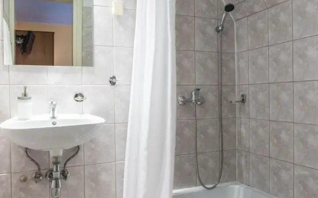 Liberta Inn