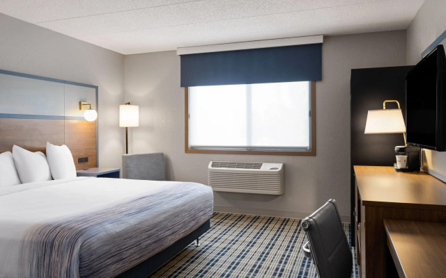 AmericInn by Wyndham Alexandria