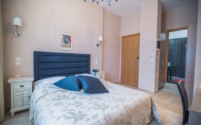 Forest Suites Boutique Hotel