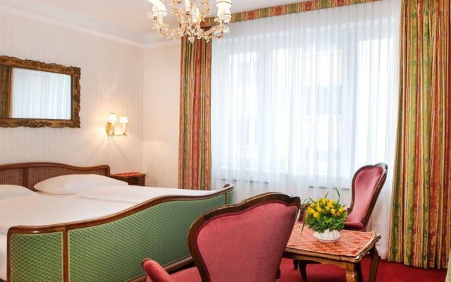 Pension Suzanne in Vienna, Austria from 145$, photos, reviews - zenhotels.com guestroom