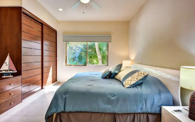 Anam 1 bedroom apartment with balcony sleeps 3