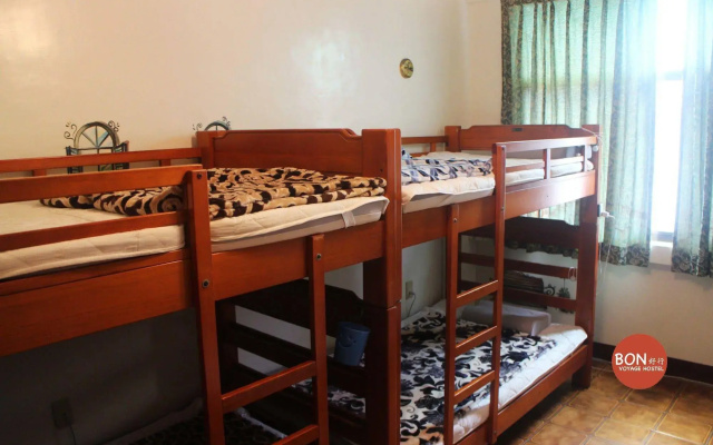 Bon Voyage Hostel