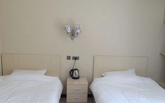 Three Days Off Hotel