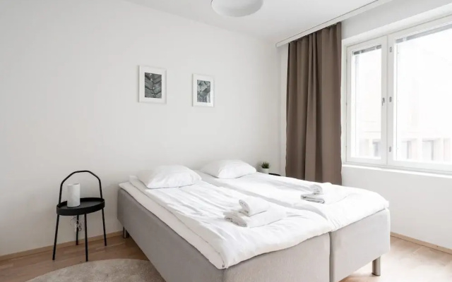 1BR & Balcony next to Railway Station