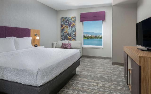 Hampton Inn & Suites Reno/Sparks