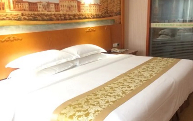 Vienna International Hotel Guigang Hecheng Road Branch