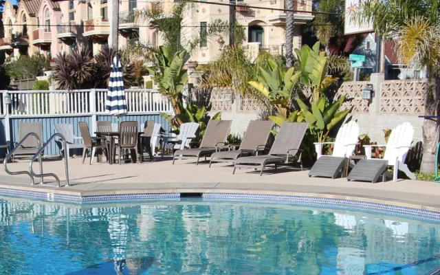 Edgewater Beach inn and suites