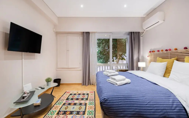 Bang in Kolonaki by Athenian Homes