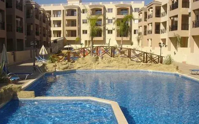 Royal Seacrest Apartment
