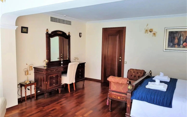 Limassol Beachfront Holiday Villa
