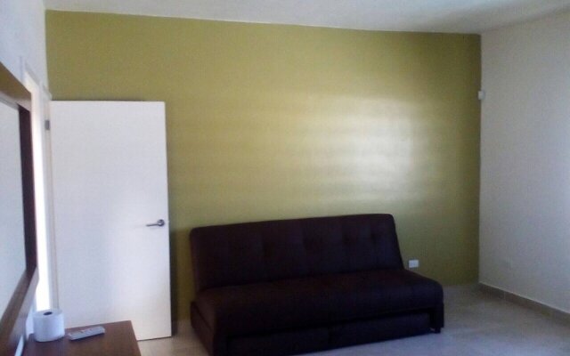 Big House Pool Grill, 4 Bedrooms 12 ppl AC Ocean View TV Wifi