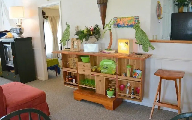 Kokomo Jo's 3 Bedroom Home