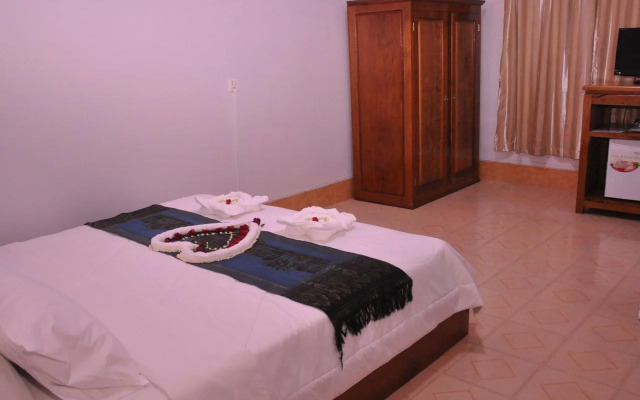 Angkor Honey Villa