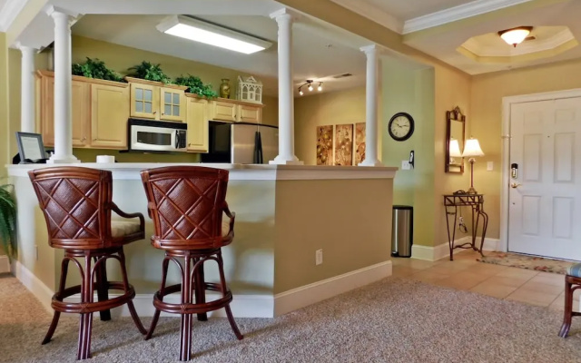 Edgewater Apartment 533