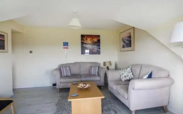 Flat 11