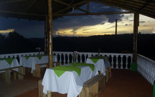 Hostal Girasoles