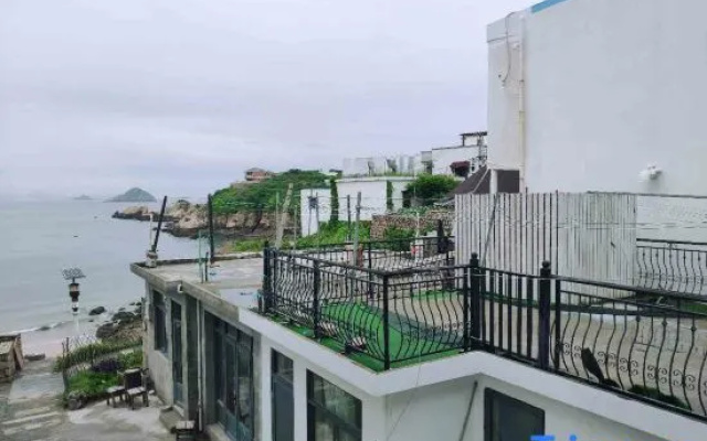Yichi Jianhai Hostel