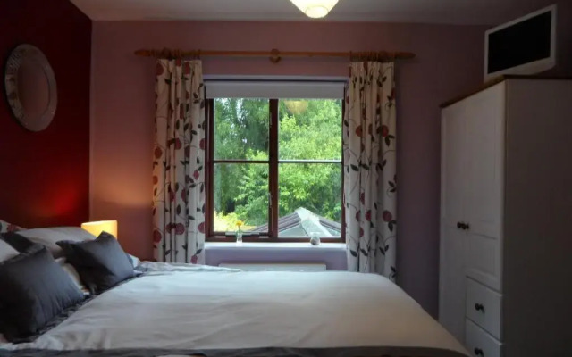 6 The Mill House BB