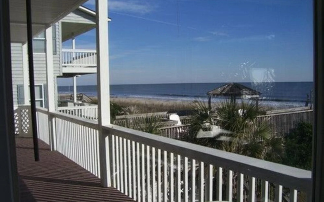 Sweet Dreams By The Sea - 4 Br Home
