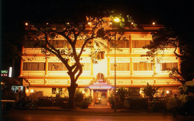 hotelImage