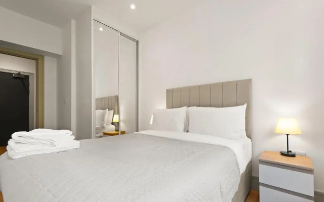 Charming 1-bed Apartment in Harrow
