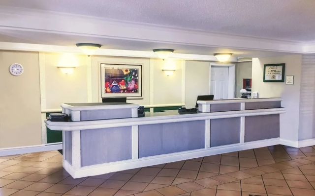 La Quinta Inn Moline Airport