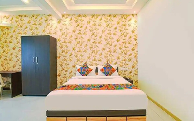 FabHotel Golden Heights