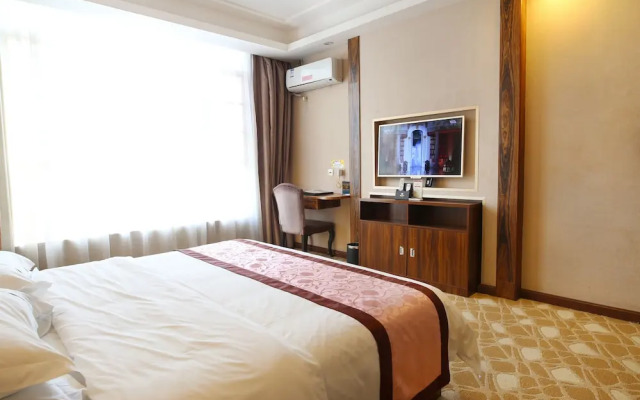 Guangzhou Helong Hotel