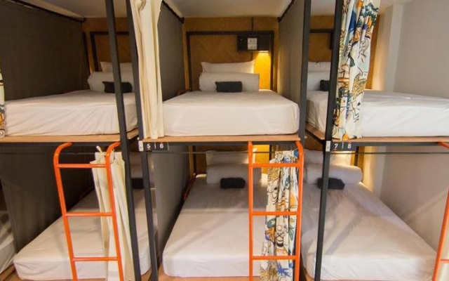 TAN Hostel x Cafe - Adults Only