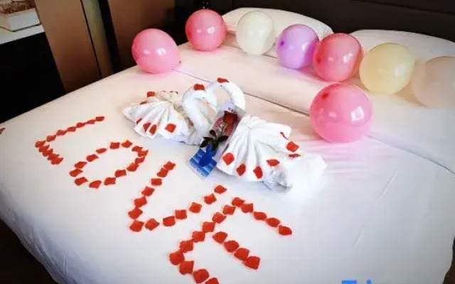 Jinyi Best Hotel (Zhangjiakou High-speed Railway Station)