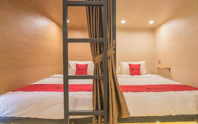 Formerly Reddoorz Hostel @ Grand Pangandaran