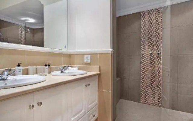 Upper House - Camps Bay