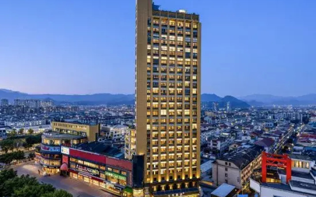 JI Hotel (Jinhua Pujiang Building)