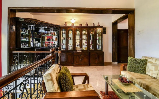 Villa - Sleeps 8 - Garden - Parking - Patio